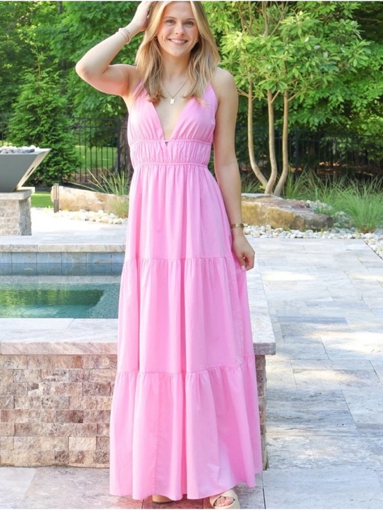 Shop Neighbor Dresses & Skirts - Women’s Pink V-Neck Tiered Maxi Dress